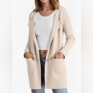 NWOT Long sleeve Winter Fall Beige Cream Cardigan Thick Soft Fabric Size Small